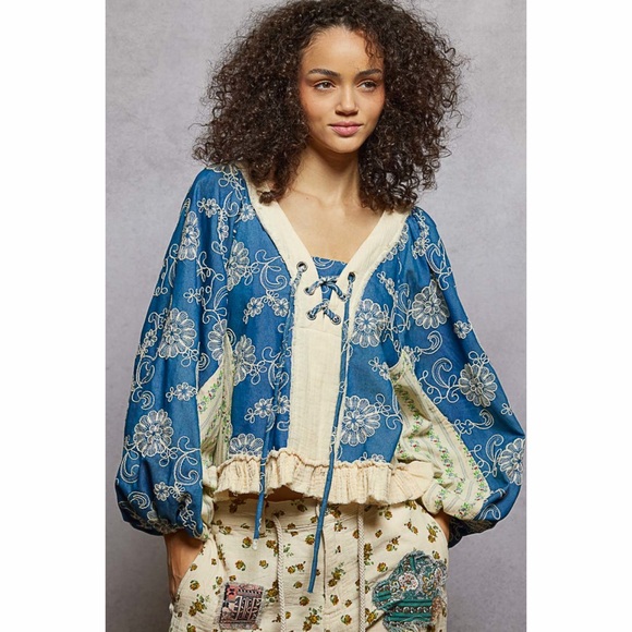 POL OVERSIZED BALLOON SLEEVE WOVEN BLUE RUFFLE TOP! - Picture 2 of 6